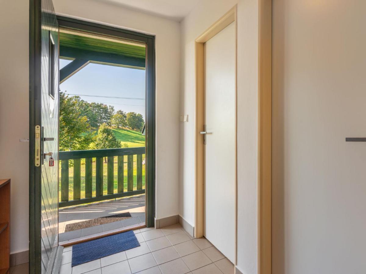 Holiday Home Holiday Hill 58 By Interhome Cista  Екстериор снимка